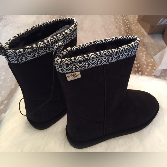 NWT YELLOWSTONE STYLE FUR LINED BOOTS 8M BETH DUTTON 🤠 BLACK WHITE WESTERN - Picture 3 of 12